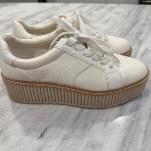 DV Dolce‎ Vita Women’s White Platform Brin Sneakers Size 9.5 Casual